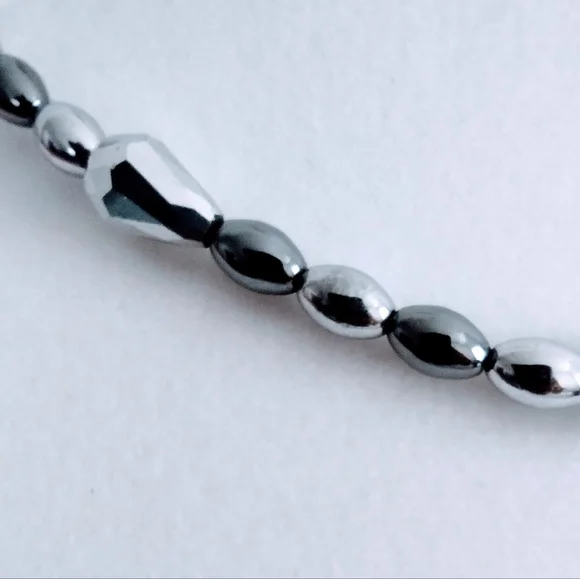 Ladies Handmade Silver/Hematite Necklace - Picture 3 of 4